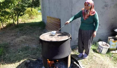 Batman Sason’da Üzüm Pekmezi Yapımı Başladı