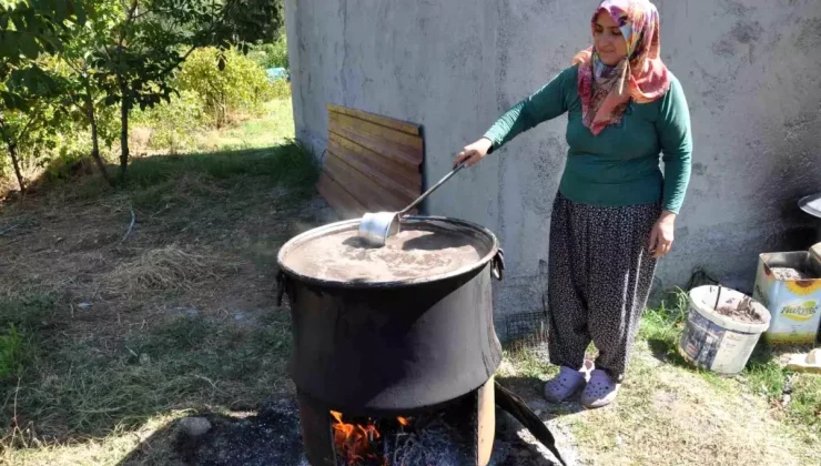 Batman Sason’da Üzüm Pekmezi Yapımı Başladı