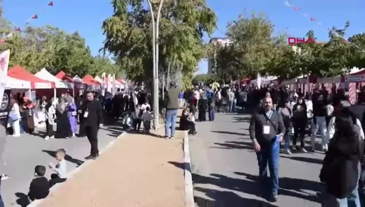 Bakan Şimşek, Bağ Bozumu ve Gastronomi Festivali’nde