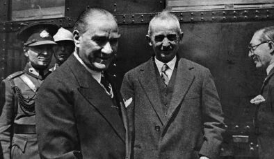 İsmet İnönü vefatının 51. yılında anıldı